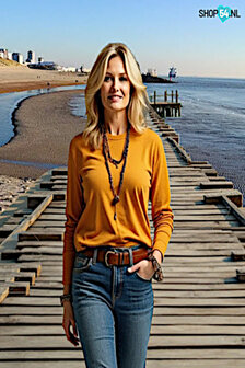 Tshirt kleur cognac gratis bij een besteding vanaf 60,00 euro