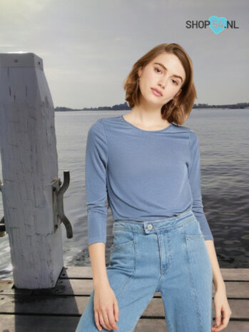 Gratis Tshirt Danon rondehals,lange mouw splitjes kleur jeansblauw of maisgeel
