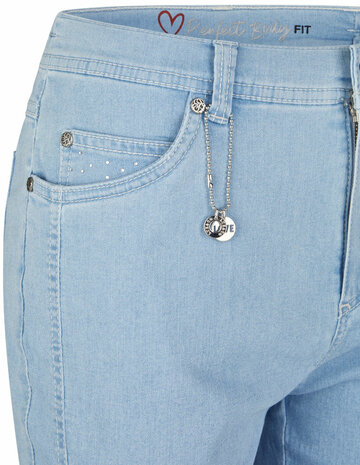 detail Anna Montana capri Dora Milano kleur bleached