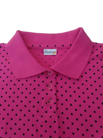 polo_pink_zwarte_stipjes_kraag_knoopsluiting_detail